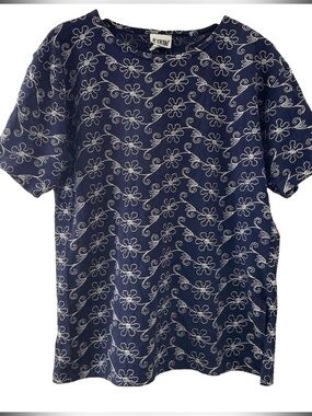 Vintage Y2K De Rotchild Top Navy Blue 100% Cotton Floral Embroidered Boxy Tee L